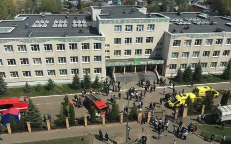 Se registra tiroteo en escuela de Rusia; hay al menos ocho muertos