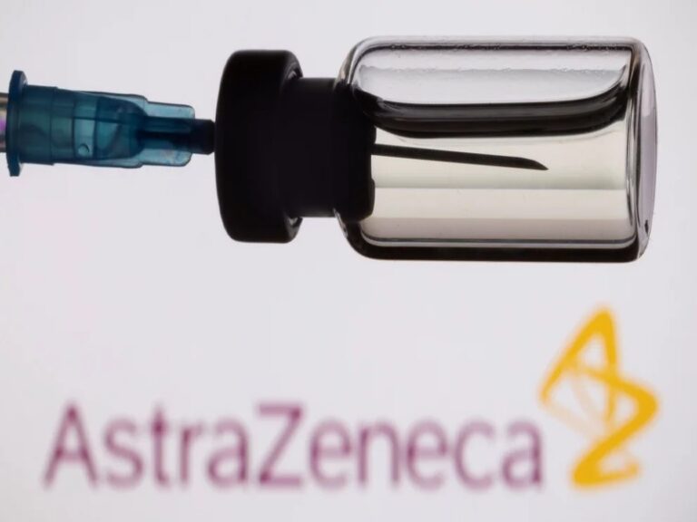 Descubren posible detonante de los trombos tras la vacuna de AstraZeneca