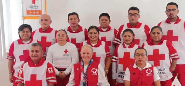 “Cruz Roja de Yucatán: Solidaridad en Acción en Acapulco tras el Paso del Huracán ‘Otis'”