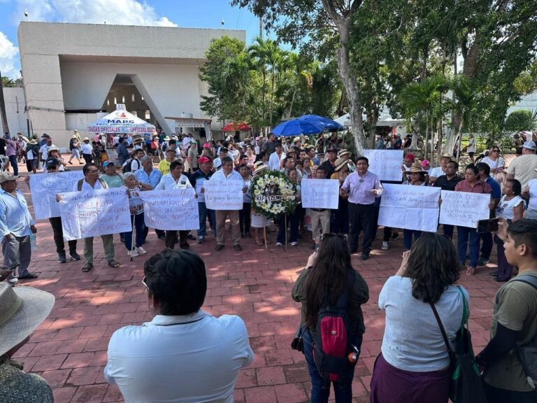 Comunidades mayas protestan contra el INAH en Chichén Itzá por presunta omisión en protección del patrimonio