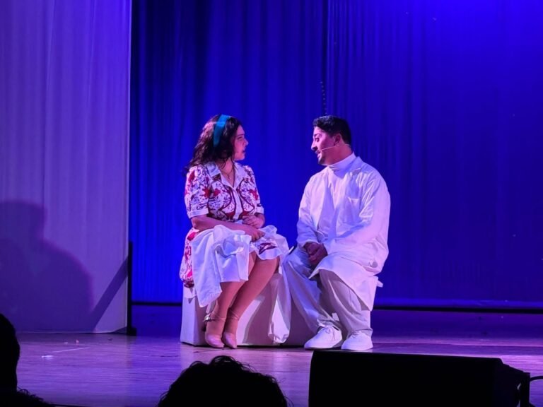 “No Puedo, Es Pecado” conquista al público en su estreno en Mérida