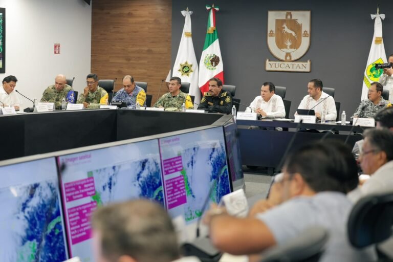 CIERRAN ACTIVIDADES EN NUEVE MUNICIPIOS DE YUCATÁN ANTE POSIBLE FORTALECIMIENTO DE ISAÍAS